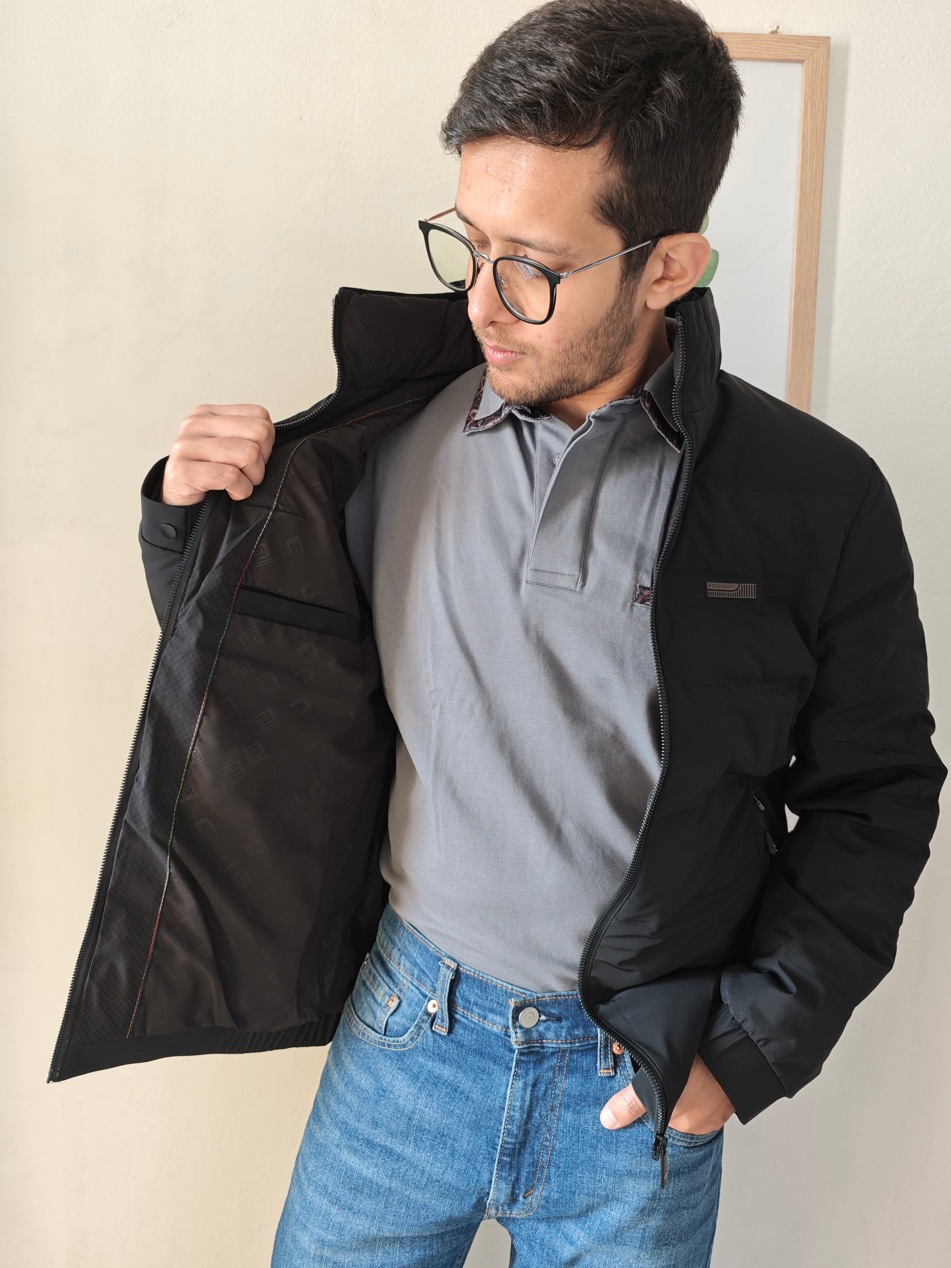 Urban warmth puffer jacket.